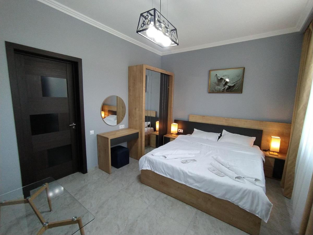 Nice Apartments Tiflis Exterior foto