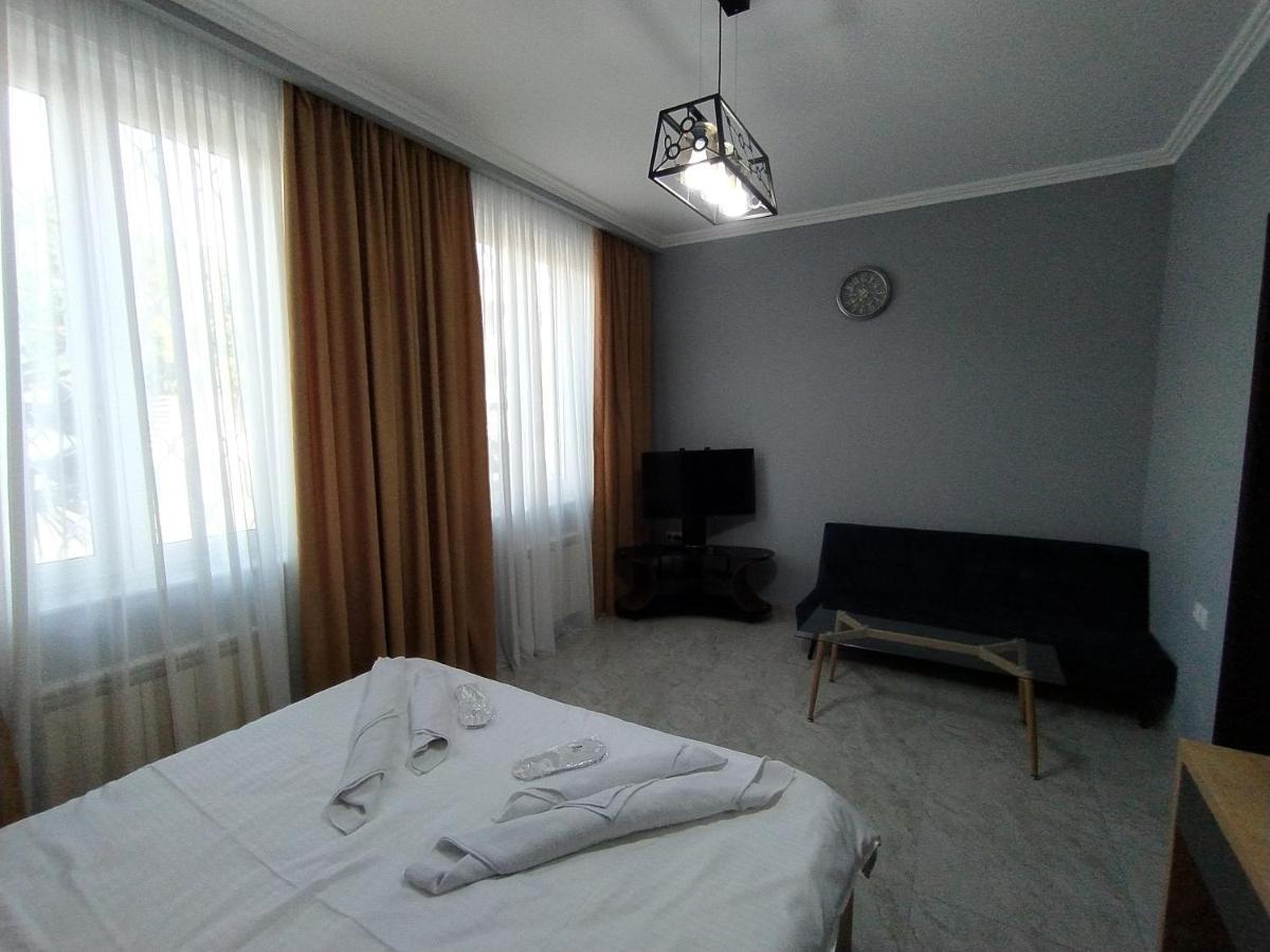 Nice Apartments Tiflis Exterior foto