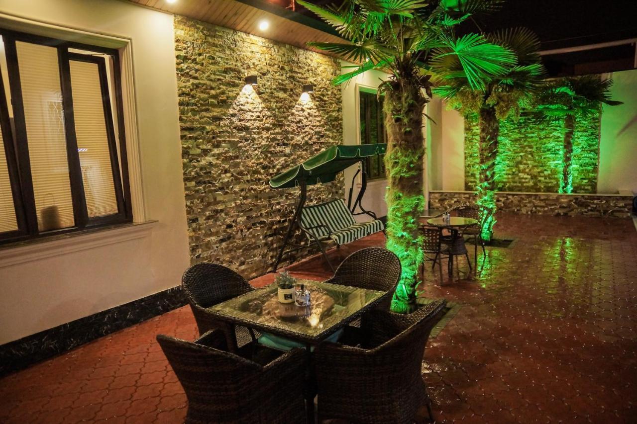 Nice Apartments Tiflis Exterior foto